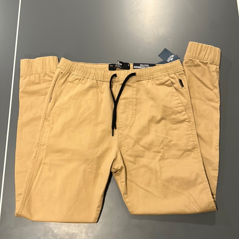 NWT Hollister Cargo Joggers